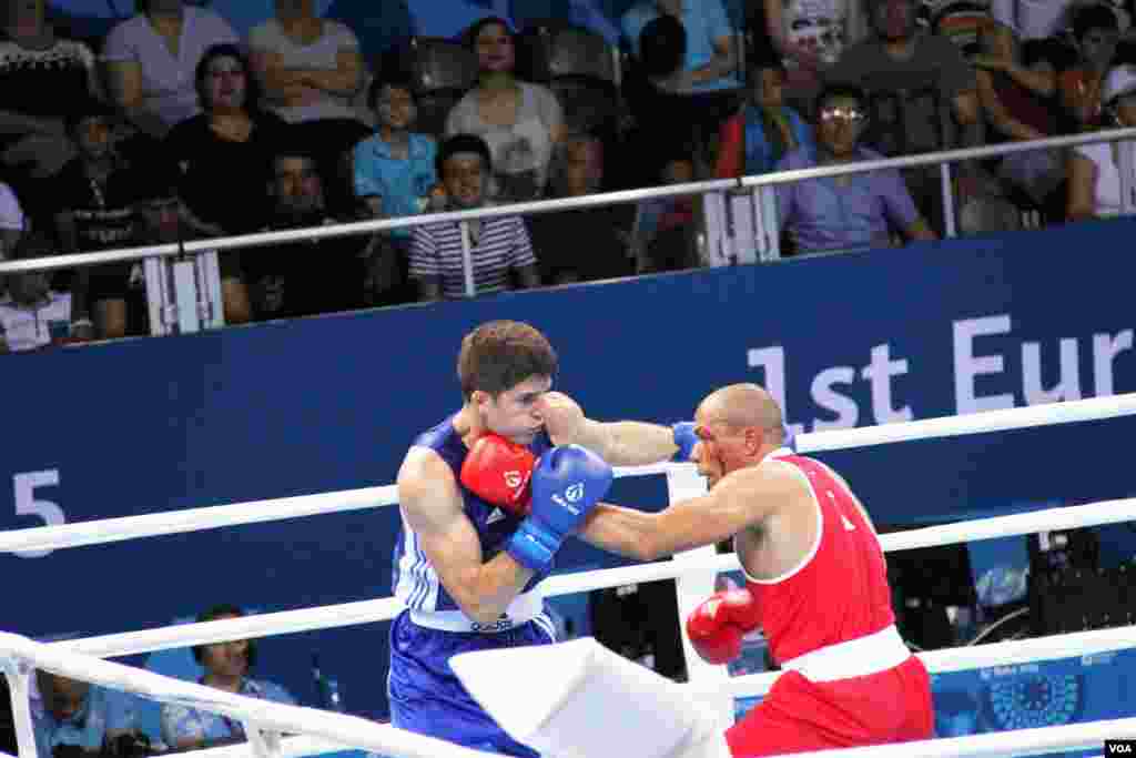 Kişilər arasında boks (Bakı Kristal Zalı)