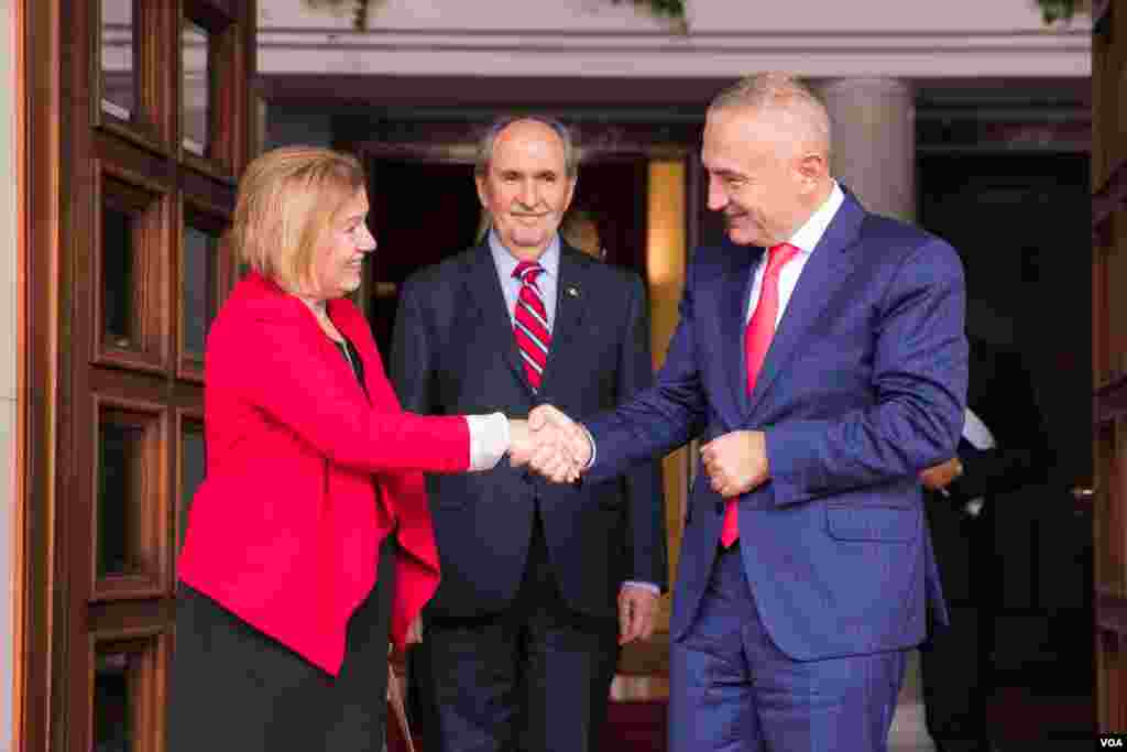 VOA Director Amanda Bennett and VOA Eurasia Division Director Elez Biberaj with Albanian President Ilir Meta in Tirana, September 27, 2017.