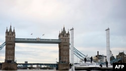 El icónico Puente de Londres, cerca del cual ocurrió un ataque este 29 de noviembre de 2019 que la policía calificó de terrorista.