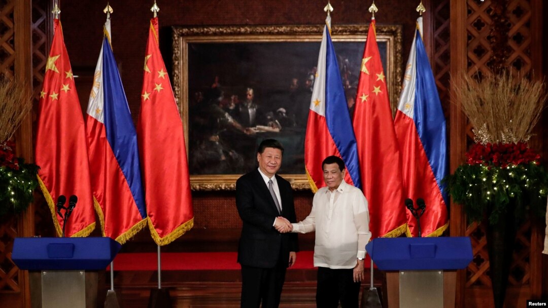Tổng thống Philippines Rodgrigo Duterte tiếp Chủ tịch Trung Quốc Tập Cận Bình hồi năm 2018