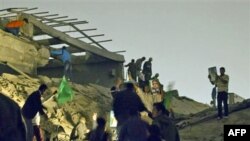 Sulm ajror i NATO-s në kompleksin e Gadafit