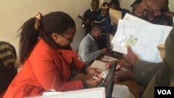 Bafundiswa ukusebenza eNomination Court.