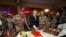Президент Макрон с французскими военнослужащими