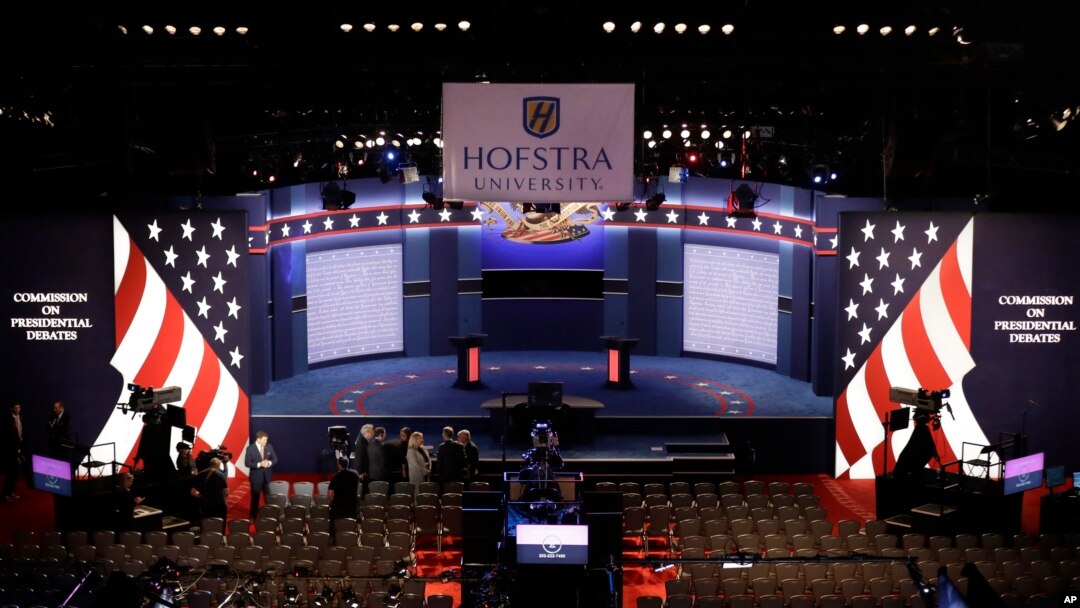 Ruang debat antara Hillary Clinton dan Donald Trump di Universitas Hofstra, di Hempstead, New York yang berlangsung Senin malam ini (26/9).