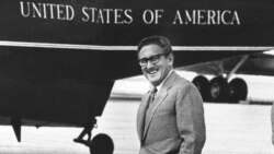 Cien documentales sobre Kissinger