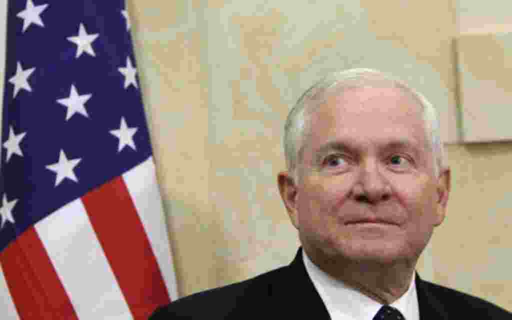 U.S Defense Secretary Robert Gates attends a meeting with Palestinian Prime Minister Salam Fayyad (not seen) in the West Bank city of Ramallah March 25, 2011. Gates urged Israeli and Palestinian leaders on Thursday to advance stalled peace efforts, as roc