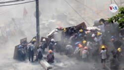 Manifestantes Myanmar protestan por tercer día consecutivo contra golpe militar