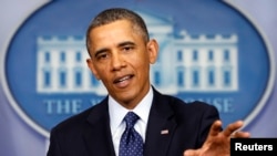 Presiden Barack Obama berbicara mengenai masalah pemotongan anggaran otomatis di Gedung Putih, Washington (1/3). (Reuters/Kevin Lamarque)