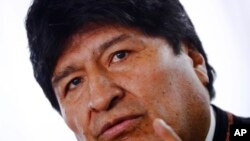 El expresidente boliviano Evo Morales, dijo en un comunicado el 16 de enero de 2020 que “convicción más profunda siempre ha sido la defensa de la vida y de la paz”.