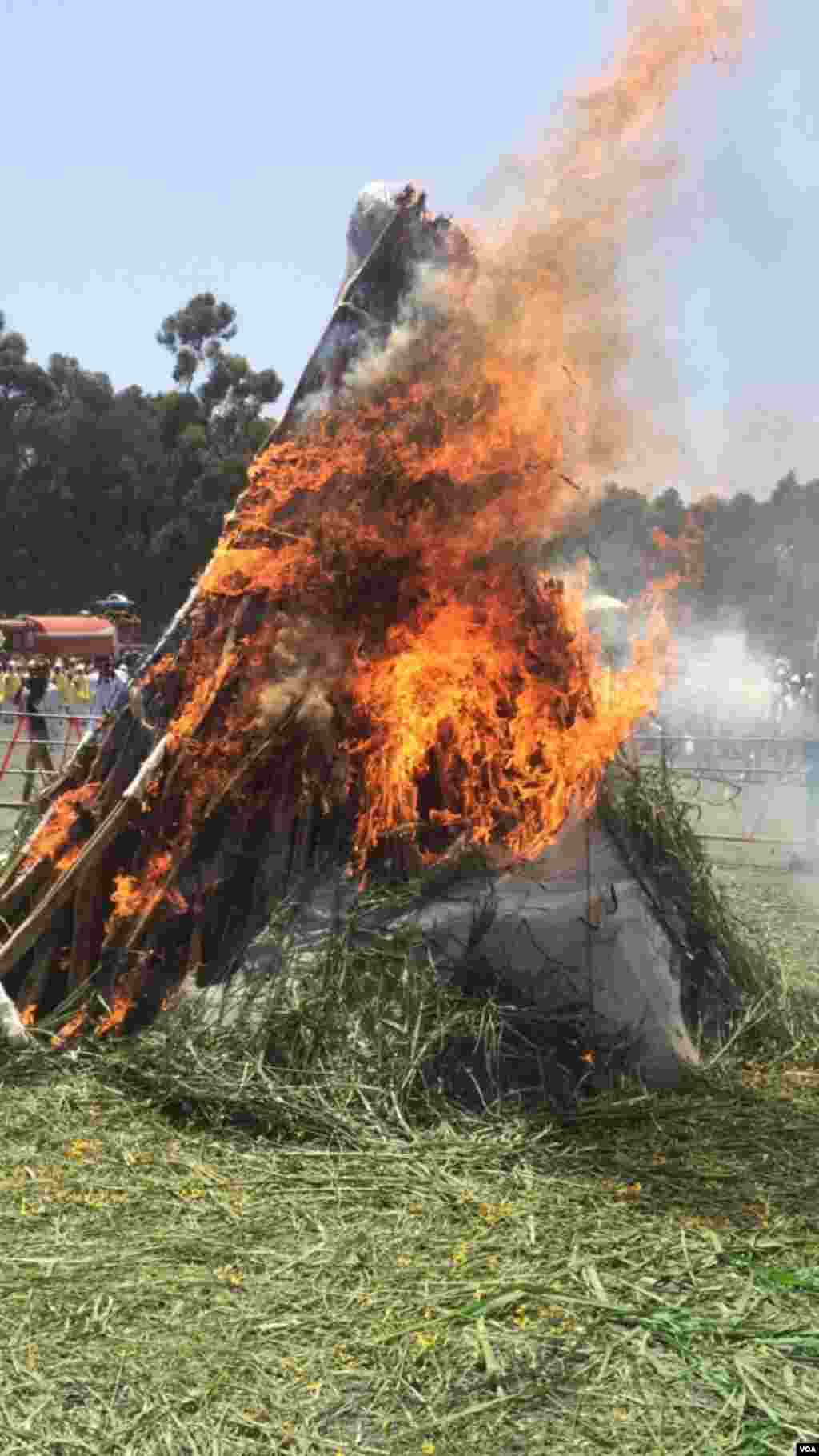 ኣከባብራ በዓል መስቀል ኣብ ከተማ ኣስመራ ኤርትራ 