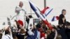 Synode: le pape François rend hommage à l'ouverture du cardinal jésuite Martini