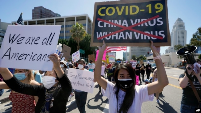 Một cuộc phản đối tình trạng bạo lực và kỳ thị người gốc Á ở California.