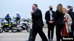 美國國務卿蓬佩奧抵達法國巴黎展開訪問。（2020年11月4日）