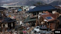 Kota Ofunato di Perfektur Iwate, Jepang, yang hancur akibat tsunami setahun lalu ini akan menjadi salah satu tempat bagi proyek tenaga surya pertama dunia dengan listerik yang didistribusikan lewat baterei-baterei lokal bagi masyarakat di kota itu.