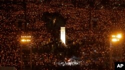 香港支联会统计，2019年6月4日六四30周年维园烛光晚会有超过18万人参与，是2014年雨伞运动后的新高数字。