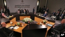 در نشست اردن وزیر امورخارجه سوریه نیز حضور داشت.