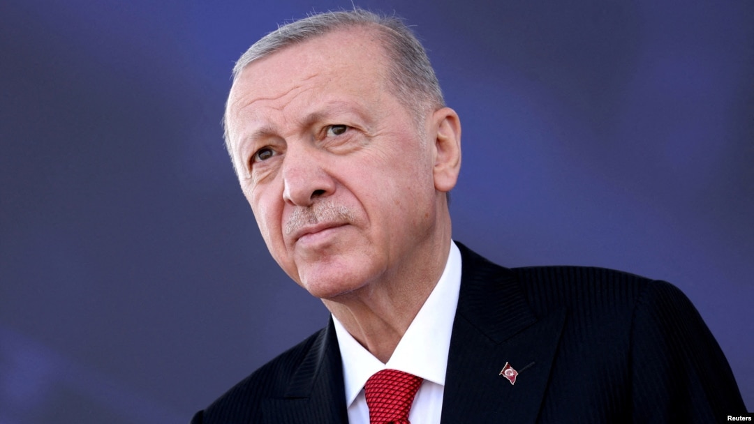 Erdoğan, yeni anayasaya dair mesajlar verdi.