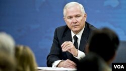 El secretario de Defensa de Estados Unidos, Robert Gates, ofreció una rueda de prensa en el Pentágono.