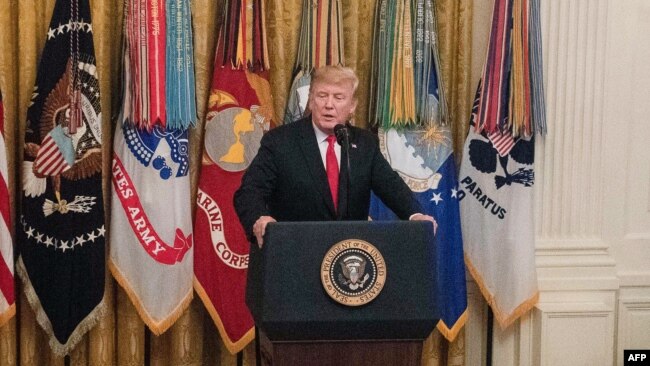 特朗普總統2018年9月12日在白宮為國會榮譽勳章獲得者舉辦的招待會上講話