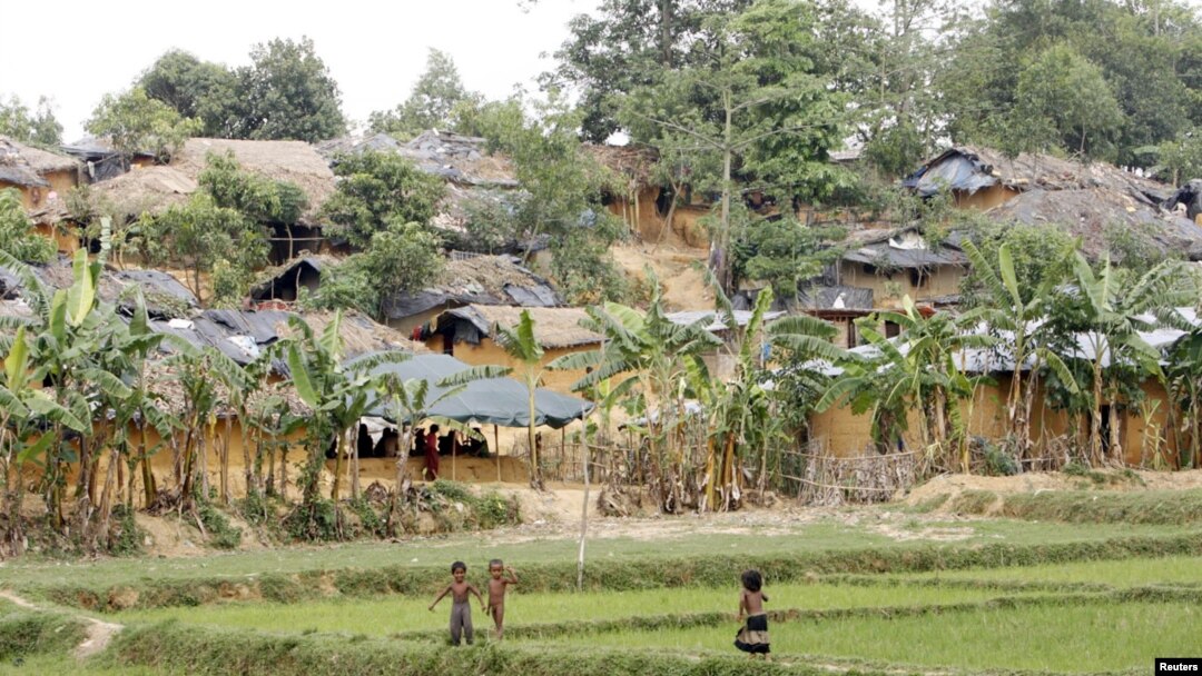 Kamp penampungan pengungsi Rohingya di Kutupalong, Bangladesh, 31 Mei 2015 (Foto dok). 
