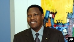 Hama Amadou, 2005