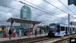 FAAYILII - Buufata baabura magaala Finfinnee, Adoolessa 23, 2020