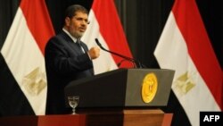 El depuesto ex presidente egipcio Mohammed Morsi durante un discurso el pasado 26 de junio, poco antes de ser derrocado. (Foto de la presidencia de Egipto).