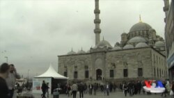 Turkiya saylovlardan oldin - tahdidlar jamiyatni bo'lib qo'ymoqda