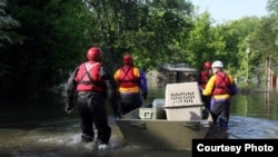 Animals are rescued after flooding in Memphis, Tennessee in 2011. (American Humane Association)