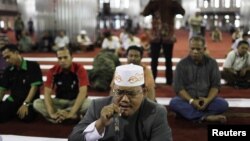 Suasana di Mesjid Istiqlal, Jakarta. (Photo: Reuters/Beawiharta) 