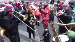 Parade SantaCon di New York