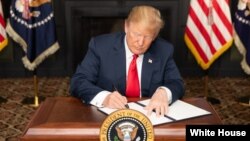 دونالد ترمپ، رئيس جمهور ایالات متحدهٔ امریکا