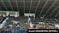 "რადიო თავისუფლების" ფოტო: სოხუმი, რუსეთის და რუსული არმიის მხარდამჭერი აქცია სოხუმის სტადიოინზე, 11 მარტი, 2022