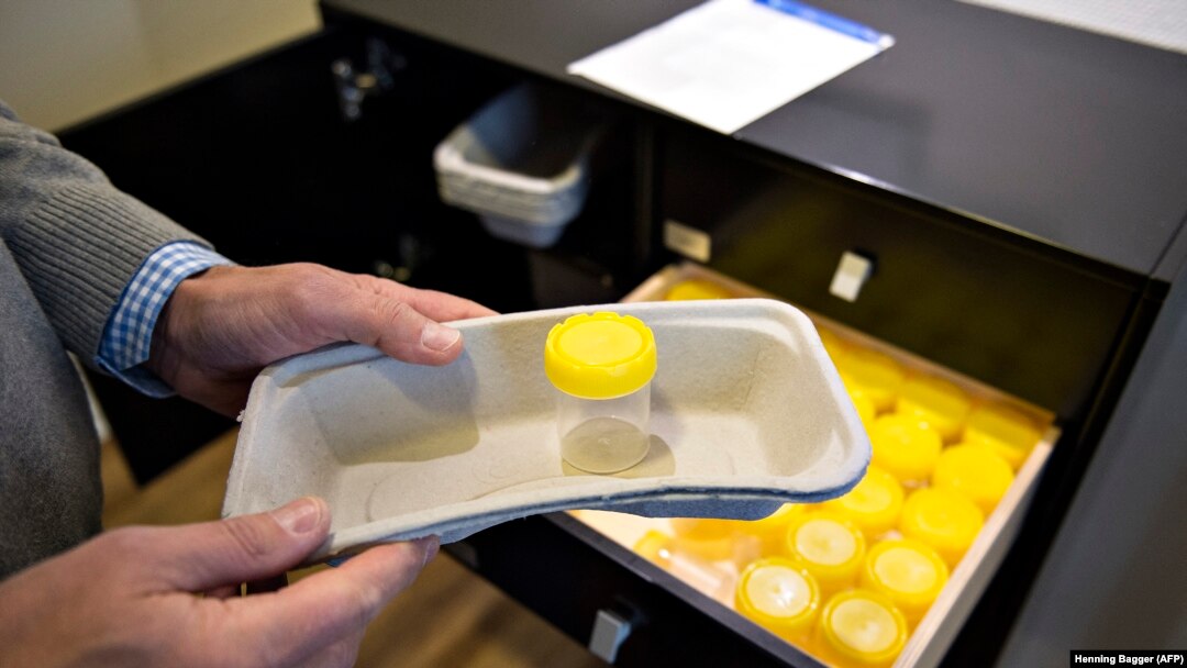 Porno yosh qizlar video Yalangoch yosh yigitlarning fotosuratlari