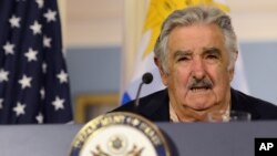 El presidente uruguayo José Mujica destacó que hay 150.000 consumidores de marihuana en su país.