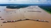 Big Flotilla of Illegal Gold Miners Splits Up in Brazil