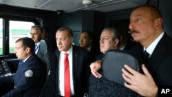 Президент Турции Реджеп Тайип Эрдоган (третий слева), Президент Азербайджана Ильхам Алиев (справа) и премьер-министр Грузии Георгий Квирикашвили. Баку, Азербайджан. 30 октября 2017 г7