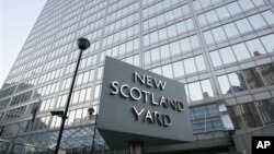 Sở cảnh sát Anh Scotland Yard đã bắt giữ hàng chục nghi can âm mưu mở một cuộc tấn công khủng bố qui mô lớn