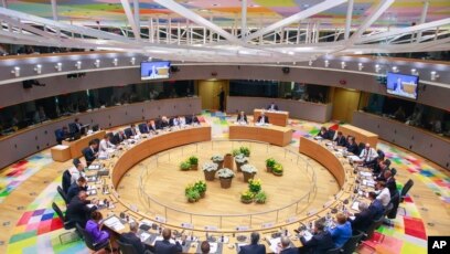 rencontre femme ronde bruxelles