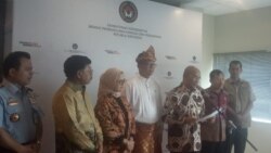 Menteri Koordinator Bidang Pembangunan Manusia dan Kebudayaan Muhadjir Effendy saat menggelar konferensi pers bersama sejumlah kementerian terkait di Jakarta, pada Selasa (28/1/2020). Foto: Sasmito