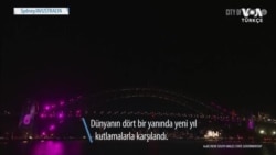 Dünyanın dört bir yanında yeni yıl kutlamalarla karşılandı.