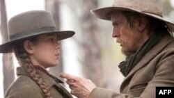 Scena iz filma "True Grit", braće Džoela i Itana Koena