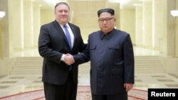 El secretario de Estado Mike Pompeo, quien visitó Corea del Norte a principios de este mes, se reunirá con el enviado de Kim Jong Un en Nueva York.