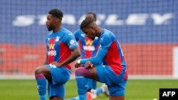 Dan Wasan Crystal Palace Wilfried Zaha