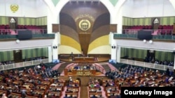 ولسی جرگه در سه جلسه استیضاحیه، شش وزیر کابینه را سلب صلاحیت کرده است.