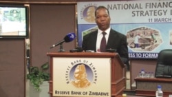 John Panonetsa Mangudya, Gouverneur de la banque de réserve du Zimbabwe, Harare, Dec. 2020
