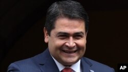 Esta es la segunda vez que se reunirán, Kelly estuvo a mediados de febrero pasado en Tegucigalpa, donde también se reunió con el presidente hondureño, quien recién había asumido el poder, el 27 de enero.