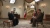حسن روحانی در حال مصاحبه با دو مجری صدا و سیما