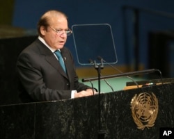 Pakistani Prime Minister Nawaz Sharif speaks during the 71st session of the United Nations General Assembly at U.N. headquarters in New York, Sept. 21, 2016.