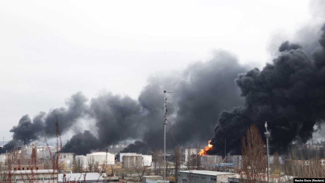 Rafinerija nafte u Odesi (Foto: REUTERS/Nacho Doce)